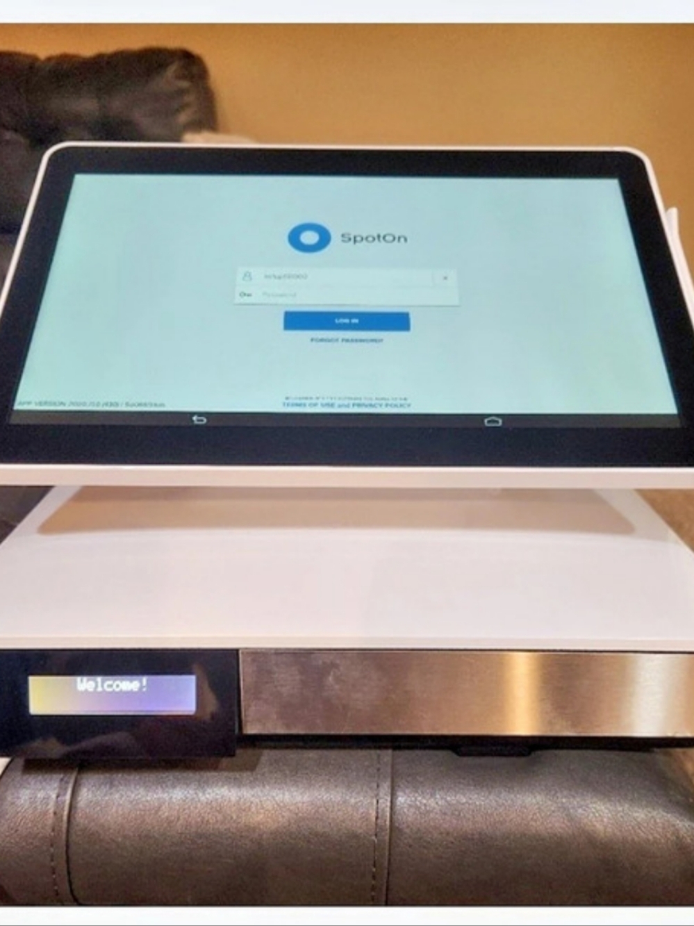 Elo PayPoint for Android Touchscreen POS Terminal White & Black